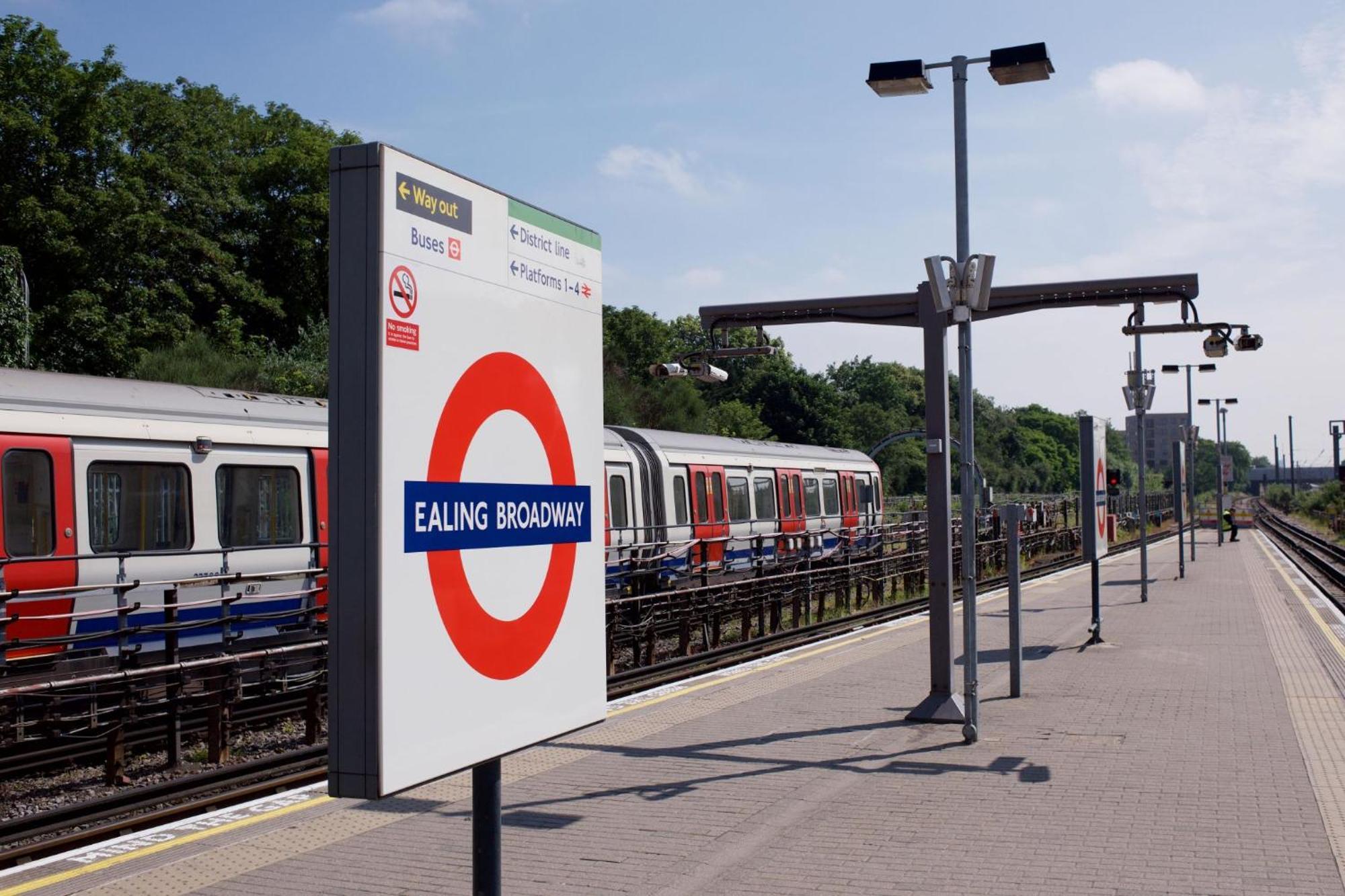 Spacious 2 Bedroom Apartment In Ealing Broadway Eksteriør billede